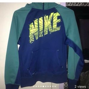 Nike sweatshirt size small